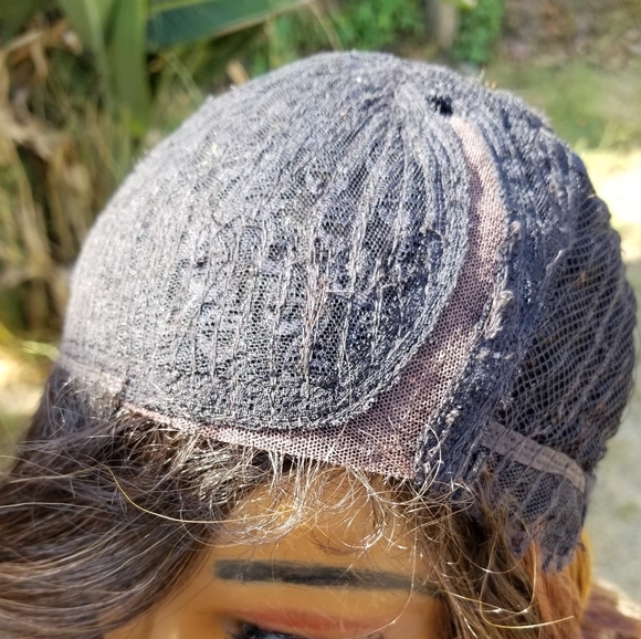 SIDE PART LACE WIG - Picture 11 of 12